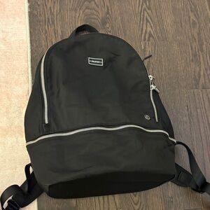 lululemon x peloton city adventurer backpack